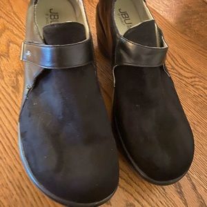 Black JBU by Jambu slip-ons size 9